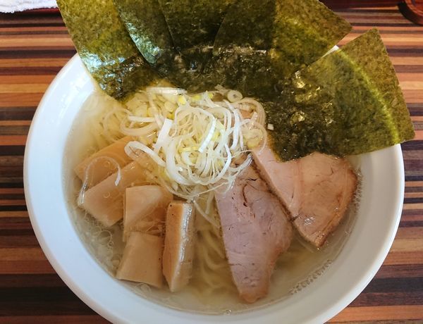 「のりらぁめん（しお、平打ち麺）」@めん処 倖佳の写真
