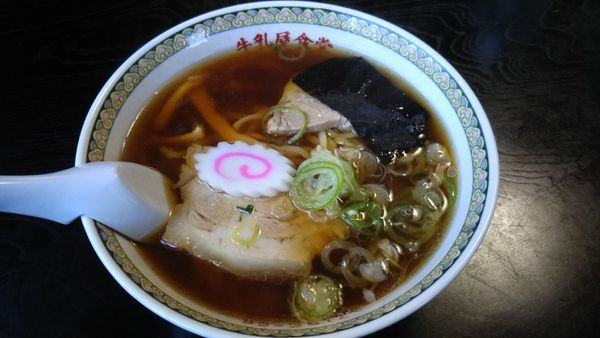「ラーメン(中太) 620円」@牛乳屋食堂の写真
