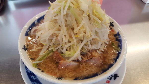 「らーめん 野菜多め ニンニクなし」@らーめん大 松戸店の写真