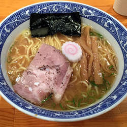 中華そば（730円）