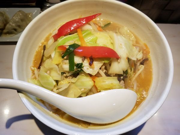 「タンメン[味噌]+野菜増し」@湯麺 大八の写真