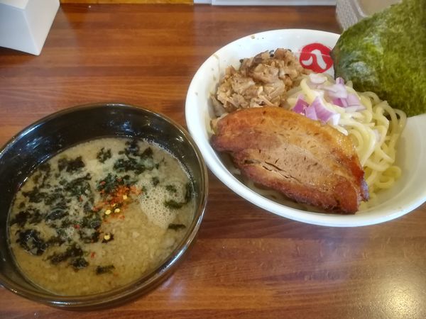 「男気ニボつけ麺（大盛）＋ほぐし豚」@まるはち 春日井店の写真
