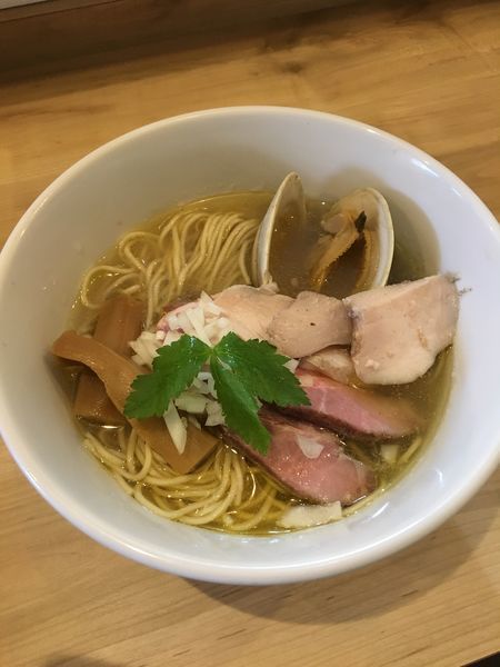 「イズムのラーメン（塩）」@麺堂イズムの写真