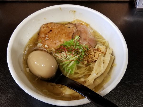 「特製らぁめん[塩](980円)」@麺屋宗 -sou- 高田馬場本店の写真