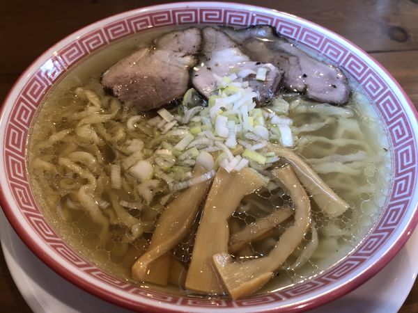 「モーニングスペシャル中華そば　￥６８０」@麺切り 白流の写真