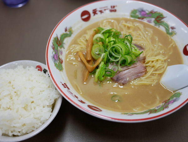 「サービス定食 大盛 麺硬め」@天下一品 錦糸町店の写真