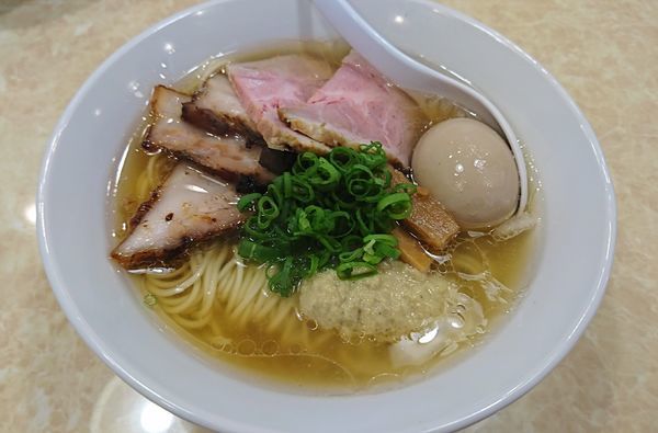 「全部入り浅利塩バターらーめん(1050円)」@カッパラーメンセンターの写真