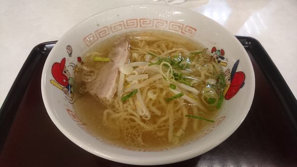 「牛骨ラーメン　小」@香味徳 赤碕店の写真