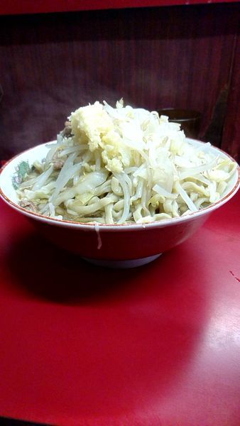 「大豚700円野菜ニンニク」@ラーメン二郎 目黒店の写真