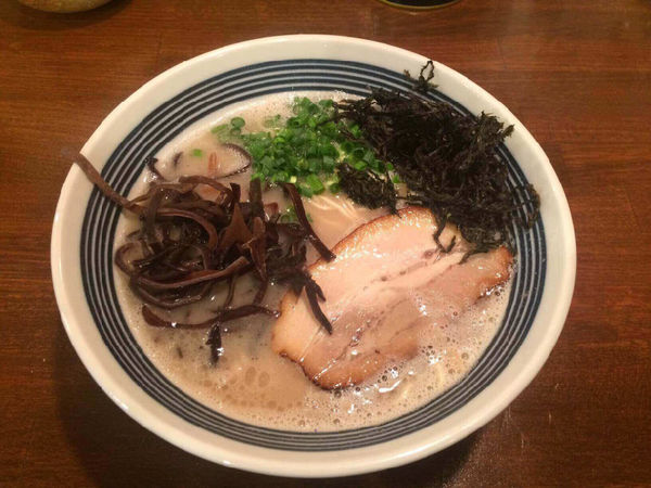 「塩とんこつ」@豚骨 アンテナヌードルズの写真