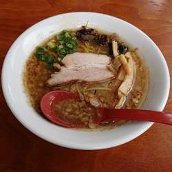 焦がし醤油羊ラーメン  @550円