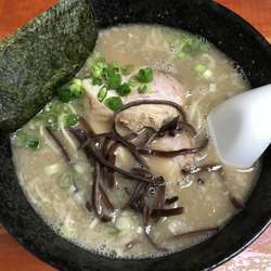 みらくるらぁめん+替玉（¥600+¥150）