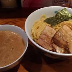 濃厚魚介つけ麺 中盛