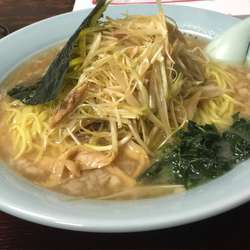 ネギラーメン大盛り、ネギ増し 690円➕200円➕150円