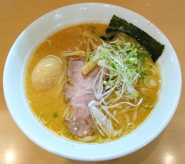 「魂麺＋味玉」@魂麺の写真