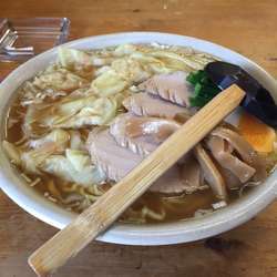 チャーシューワンタン麺 大盛り