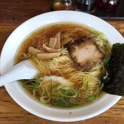 ラーメン(550円)+餃子(400円)