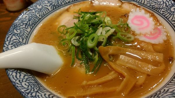 「特製中華そば780円」@丸美商店の写真