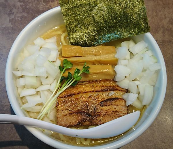 「ホタテ69らーめん￥850＋玉ねぎ￥50＝￥900」@NOODLE SOUNDSの写真