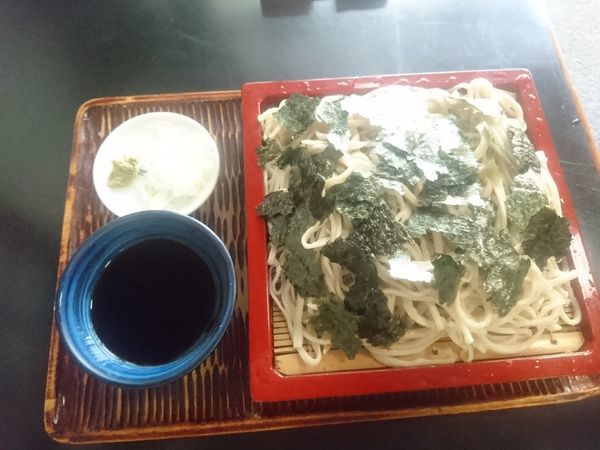 「ざる　８００円」@手打そば 角萬の写真