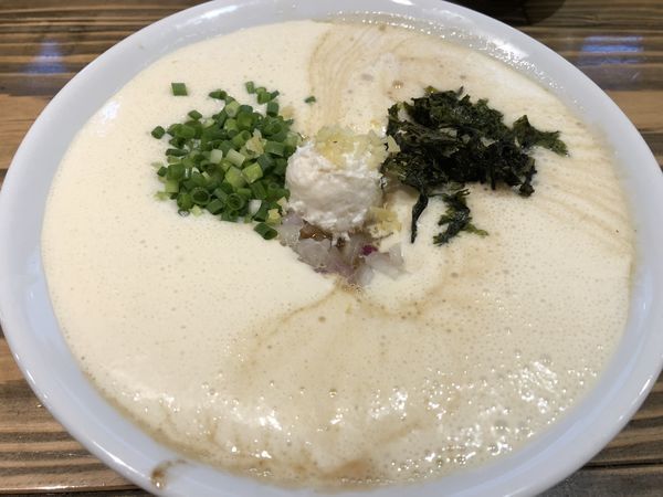 「にぼし醤油　￥８８０」@麺屋はやぶさの写真