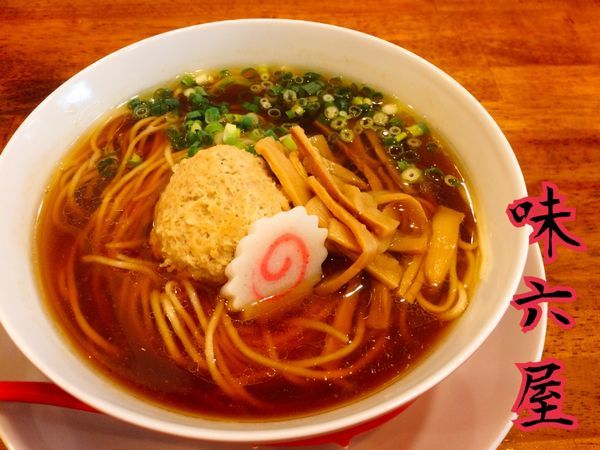 「らぁ麺￥800」@味六屋の写真