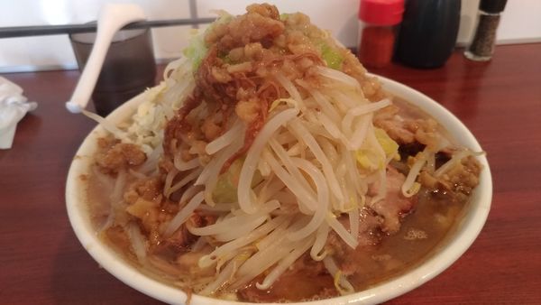 「豚ラーメン」@俺の生きる道 つくば店の写真