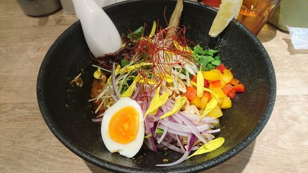 「スパイスまぜそば+辛さ2倍」@スパイスラーメン 点と線.の写真