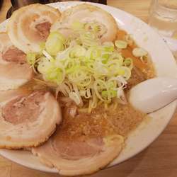 チャーシュー麺＋中盛