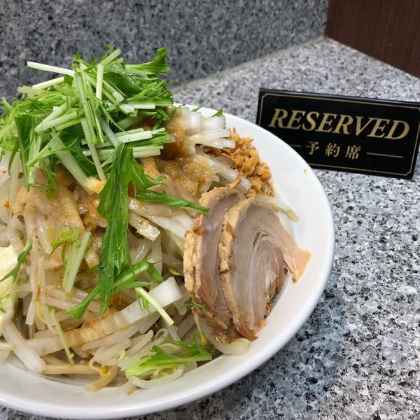 「二郎系冷やし中華  ¥830」@ラーメンとりとんの写真