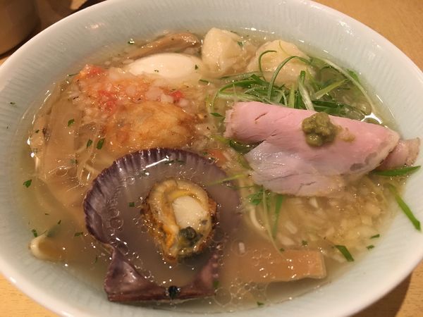 「特製潮そば」@潮くろ㐂の写真