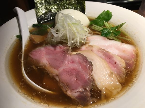 「特製醤油そば」@麺処 篠はらの写真