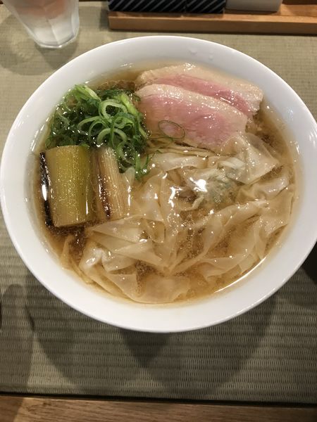 「鴨ワンタン麺」@らーめん 鴨to葱の写真