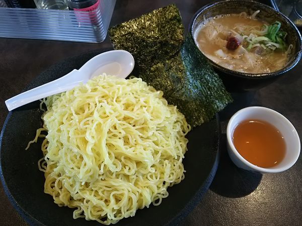 「【限定】豚骨つけ麺　（麺特盛(４００ｇ)）」@ハルピンラーメン 塩尻広丘駅前店の写真