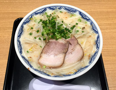 「塩もやしらーめん（800円）」@由丸 丸の内店の写真