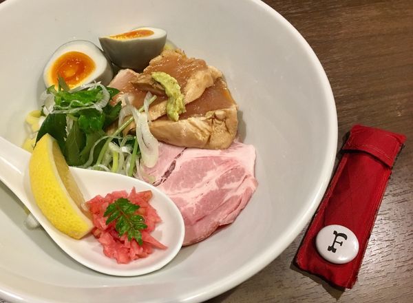 「鶏油の油そば」@八咫烏の写真