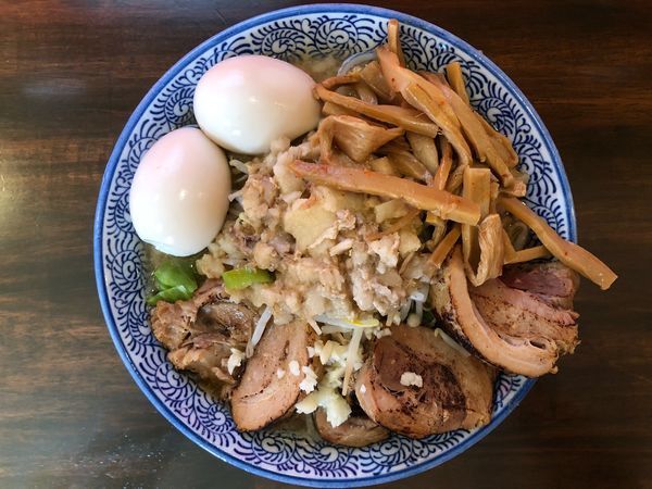 「ミニ+特製(ニンニク・アブラ)」@龍麺 ふえ郎の写真