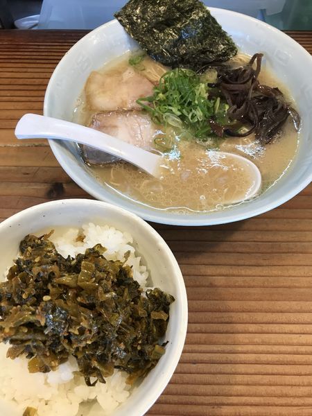 「ラーメン ¥650 ライス中盛ランチサービス」@博多濃麻呂 二子玉川店の写真