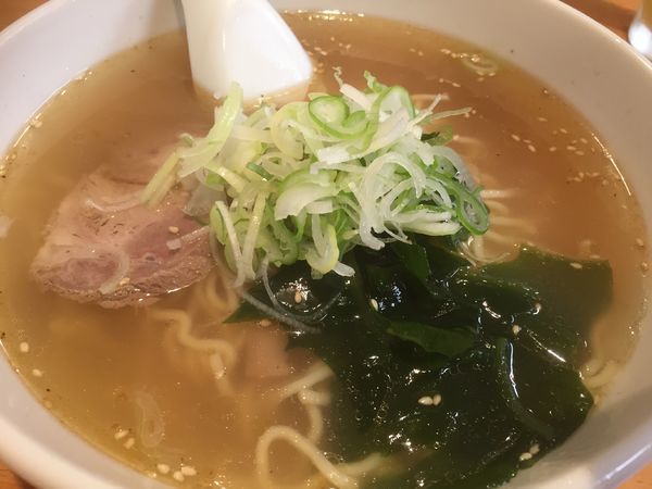 「塩ラーメン（700円）」@たつみやの写真