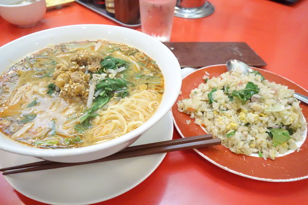「白ごま担々麺」@張広東飯店 桜園の写真
