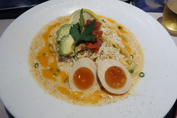 「【限定】オマール海老の冷製ビスク風＋味玉」@仙臺らーめん 味噌 三礎の写真