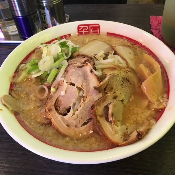 「チャーシュー麺＋大盛」@千石自慢ラーメン 本店の写真