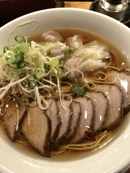 「叉焼雲呑麺 ¥3000」@中華麺酒房 中華そば すずらんの写真