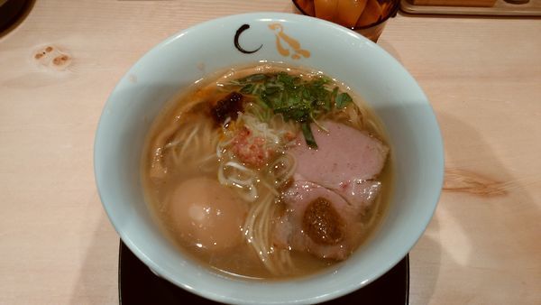 「真鯛と蛤の塩そば」@SOBAHOUSE 金色不如帰 新宿御苑本店の写真