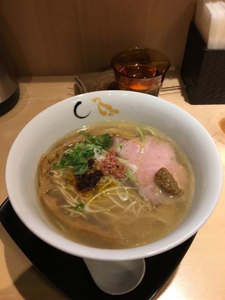 「真鯛と蛤の塩そば」@SOBAHOUSE 金色不如帰 新宿御苑本店の写真
