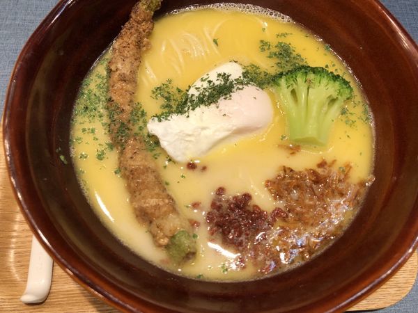 「白」@麺巧 潮の写真