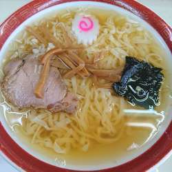 手打ラーメン 550円