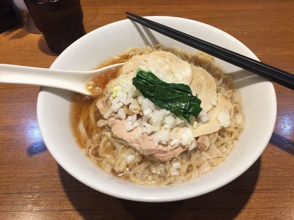 「【限定】肉増しチャーシュー麺900円+大盛100円」@寿製麺よしかわ 川越店の写真