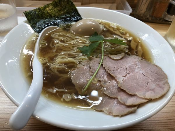 「味玉中華そば＋ハイボール」@純水煮干し中華そば 匠庵の写真