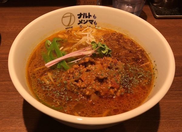 「カレーらーめん(880円)」@ナルトもメンマもないけれど。の写真